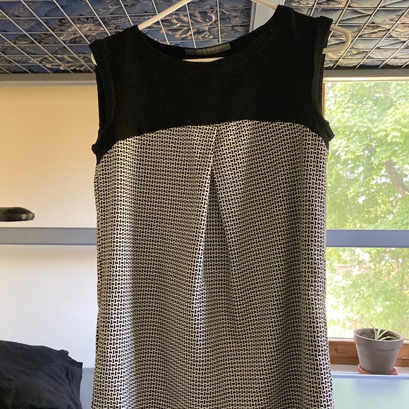 Top/dress - Picture 1 of 2
